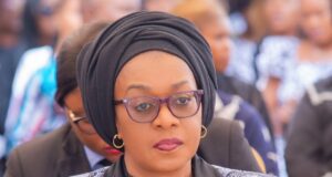 RDC – Censure : La ministre de la Culture préconise la mise sur pied d’un organe de régulation adapté aux valeurs démocratiques