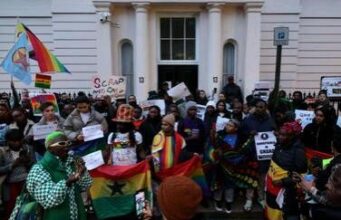 Ghana : la Cour suprême valide le projet de loi anti-LGBT+