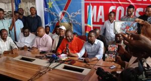 Constitution, Sursaut National accuse le régime Tshisekedi de menacer ses membres