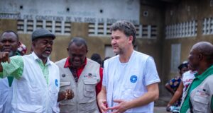KINSHASA : Le président de l’ONGI Médecins du Monde France alerte sur l’utilisation excessive des pesticides chimiques MDM-Jean-Francois Corty