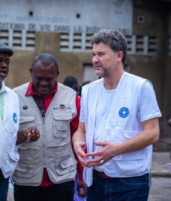 KINSHASA : Le président de l’ONGI Médecins du Monde France alerte sur l’utilisation excessive des pesticides chimiques MDM-Jean-Francois Corty