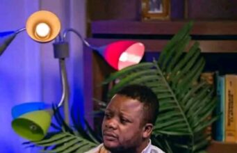 RDC – Liberté de la presse : Espérant Kasongo transféré à Makala après une plainte de Mike Kalambayi