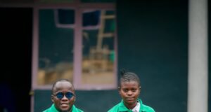 Nord-Kivu : la Fondation Gédéon Bakorohene prend en charge la scolarité de quatre lauréats de l’ENAFEP à Beni